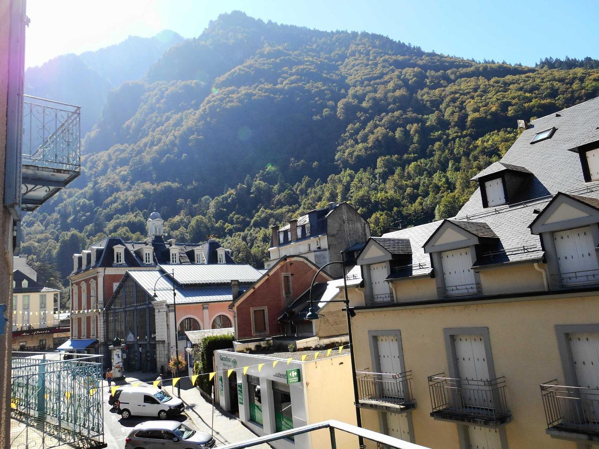 Appartement Wifi Monne Centre Cauterets Eksteriør bilde