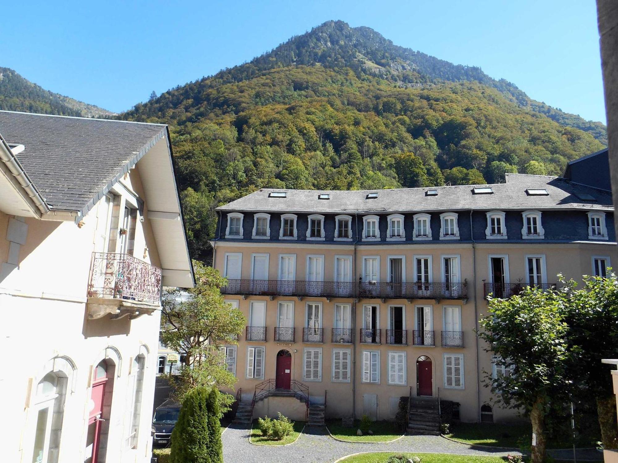 Appartement Wifi Monne Centre Cauterets Eksteriør bilde